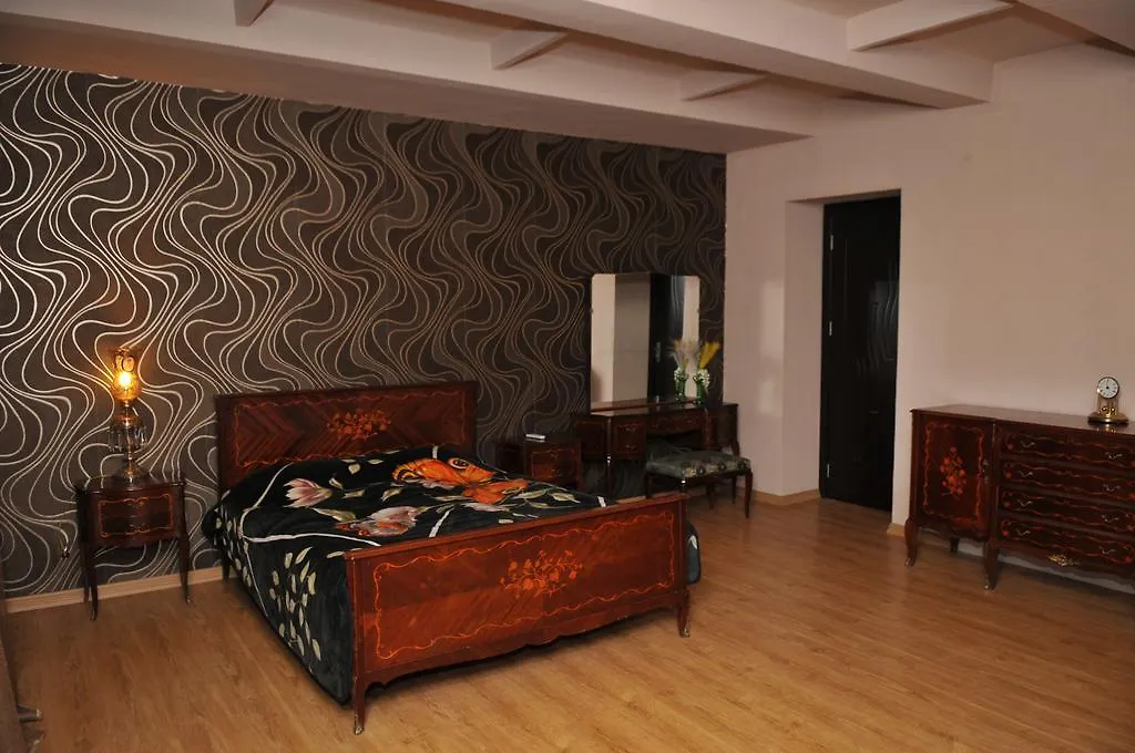 Nino Duplex Apartment تبليسي 0*,  جورجيا